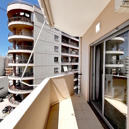 Kam Apartments In The City Center Vlorë Exteriör bild